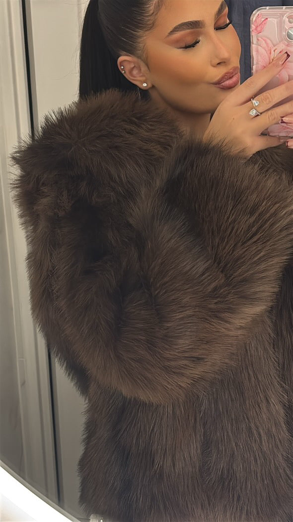 Fourrure à capuche vegan