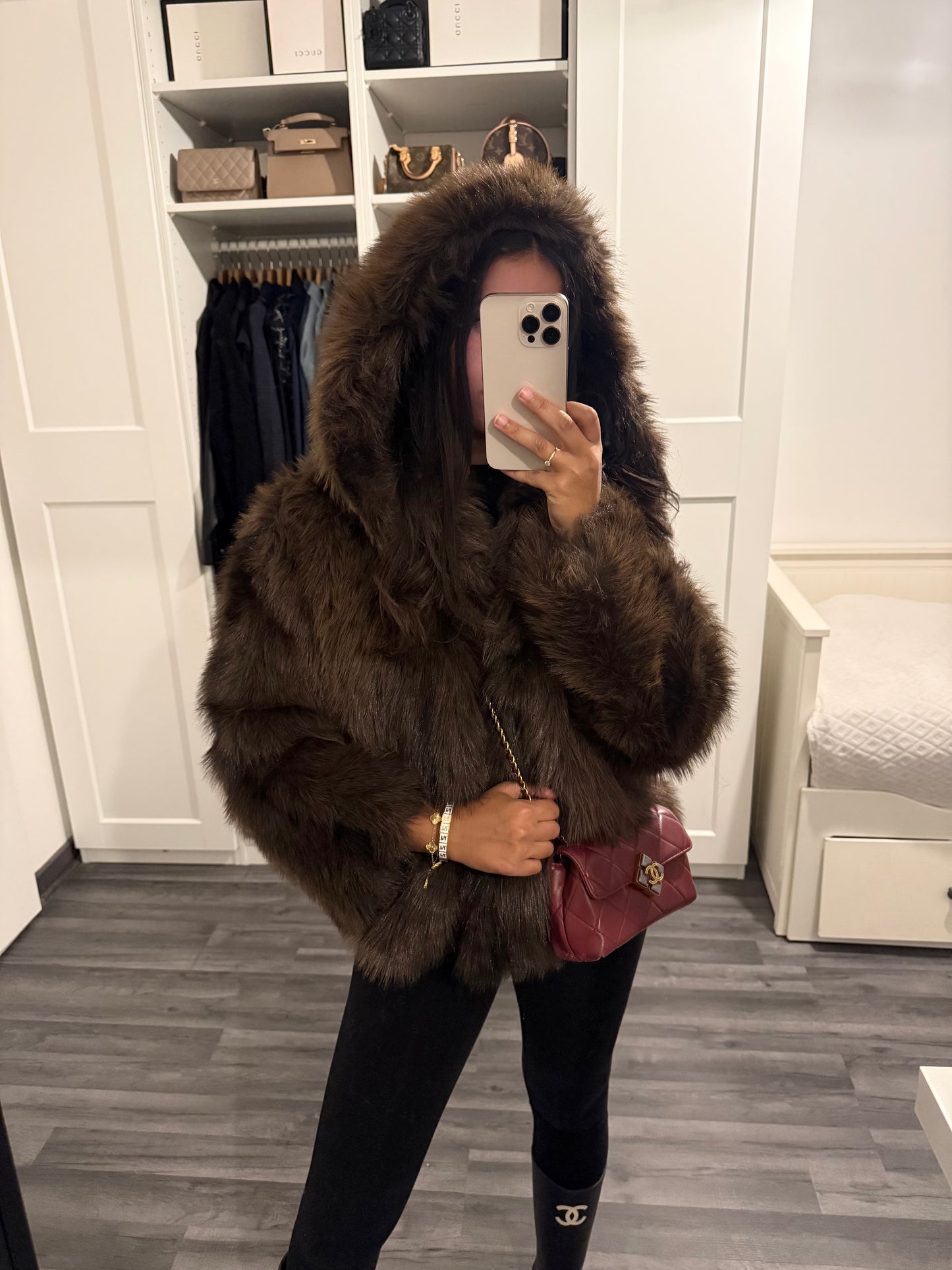 Fourrure à capuche vegan